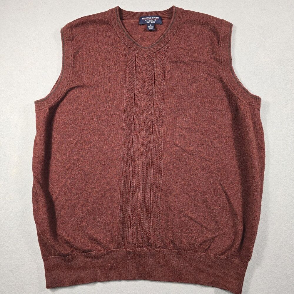 Roundtree & Yorke Men's Large Red V-Neck Pullover Knit Sweater Vest